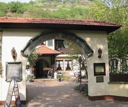 Landhotel Niederthaler Hof Schlossbockelheim Exterior photo